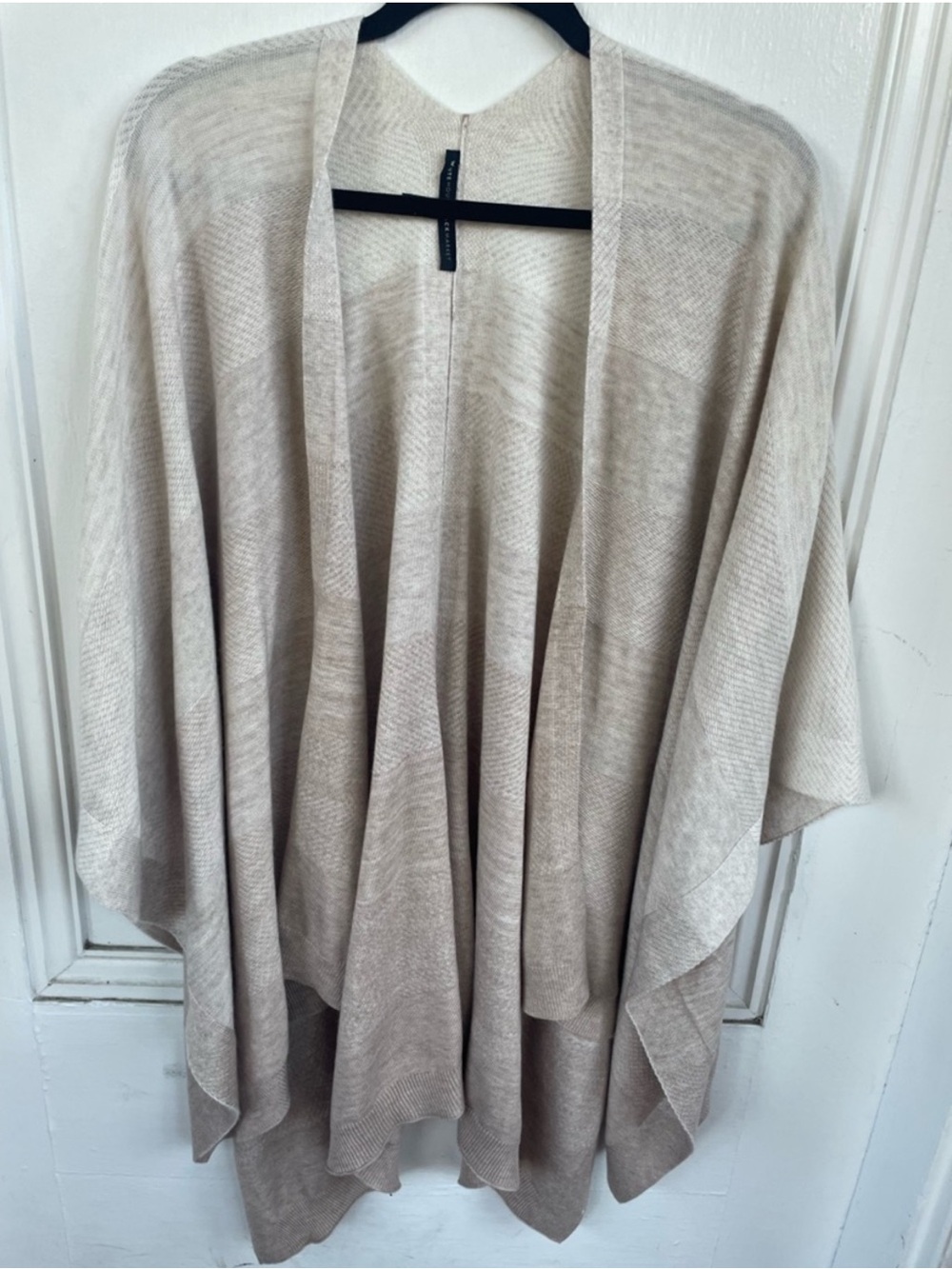 White House Black Market Light Beige Open-Front Knit Poncho